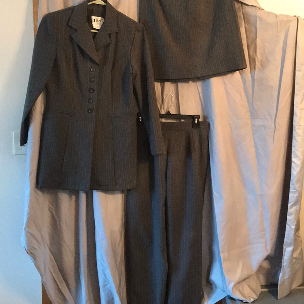 3 piece  DBY Pant Suit